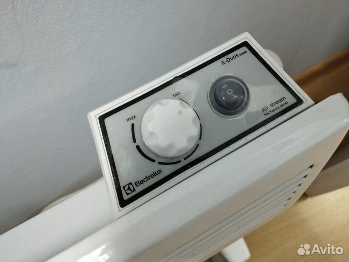 Конвектор Electrolux Air Stream