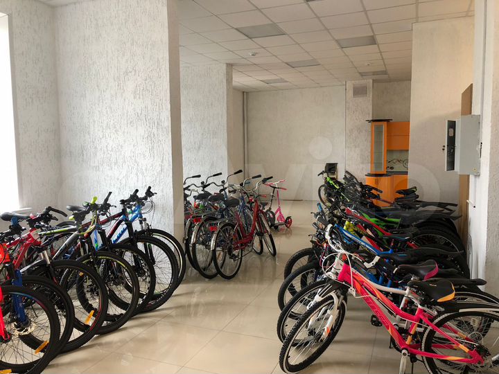 Свободного назначения, 200 м²