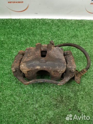 Суппорт тормозной передний правый Kia Ceed хетчбэк