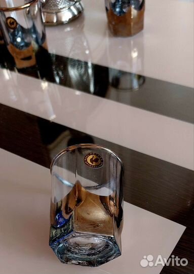 Бокалы, креманки для вина и десертов