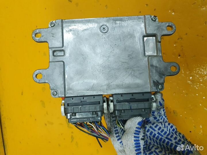 Блок управления двс двигател 2.0 LF-VE mazda мазда