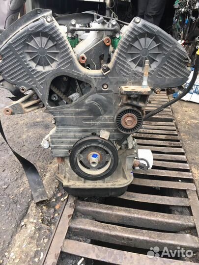 Двигатель Hyundai Santa Fe 03 г G6BA 2.7i