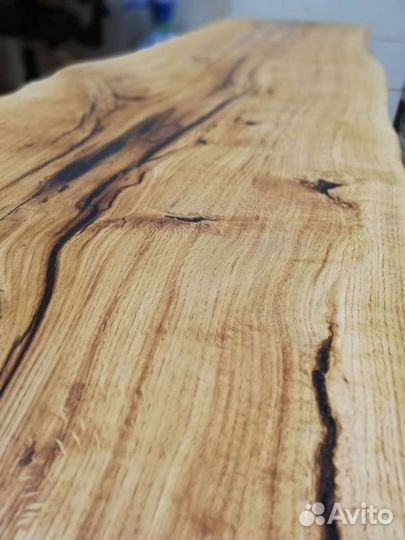 Лавочка из слэба дуба и эпоксидной смолы