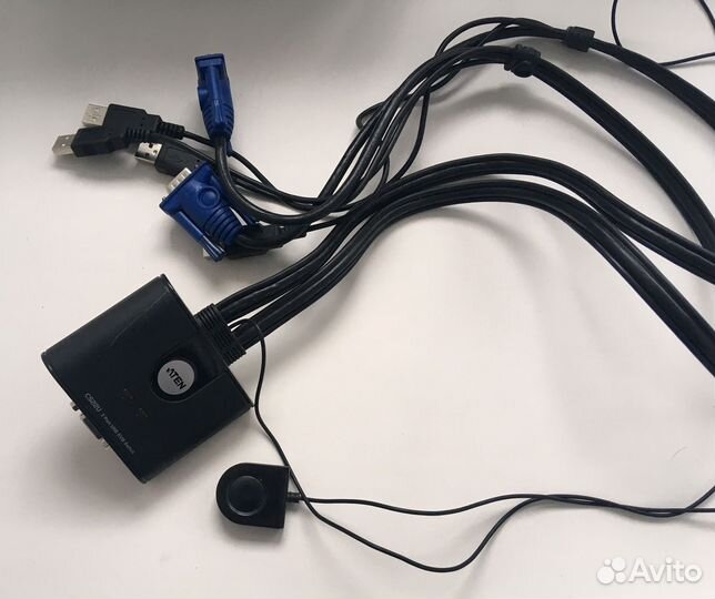 KVM переключатель Aten CS22U