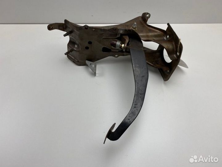 Педаль тормоза Toyota Estima Emina CXR20G 3CT 1993