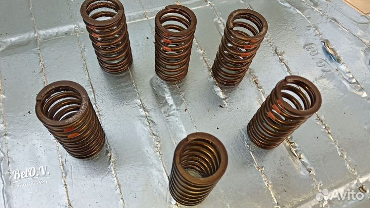 Пружина клапана 1zzfe 1.8 Тойота Toyota