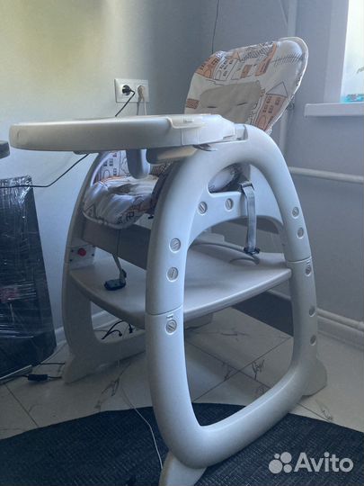 Стул для кормления