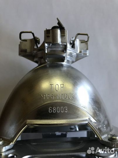 Продам линзу Toyota Camry v55