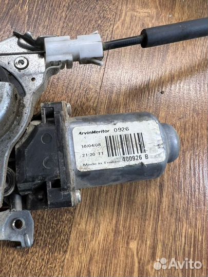 Стеклоподъемный механизм передний правый Nissan