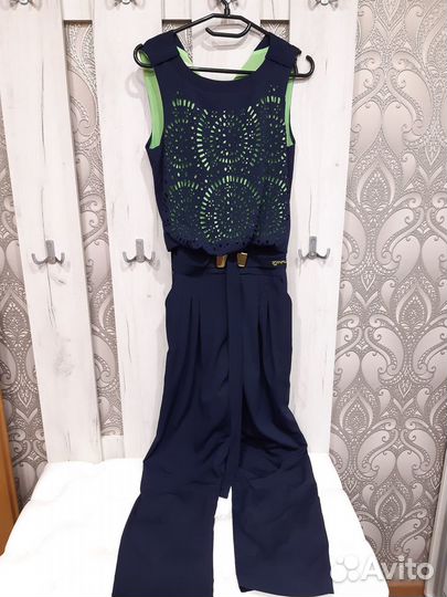 Комбинезон женский