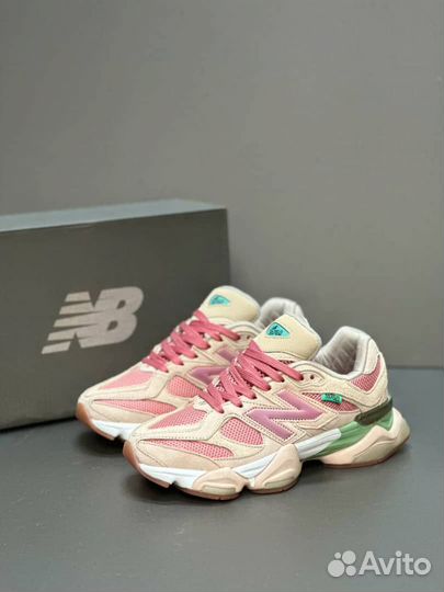 Кроссовки Женские New Balance 9060