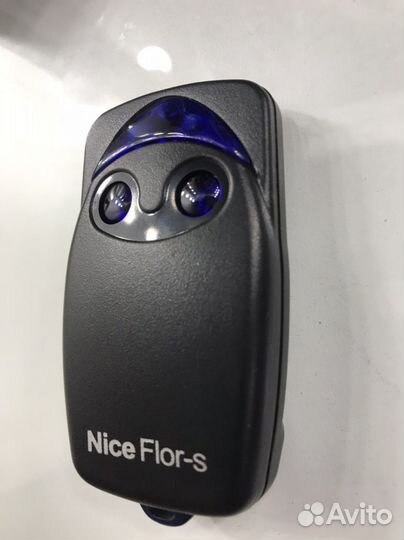 Пульт для ворот и шлагбаума