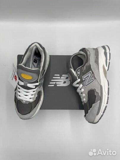 Кроссовки женские new balance