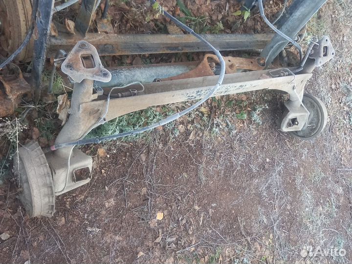 Задняя балка в сборе ваз