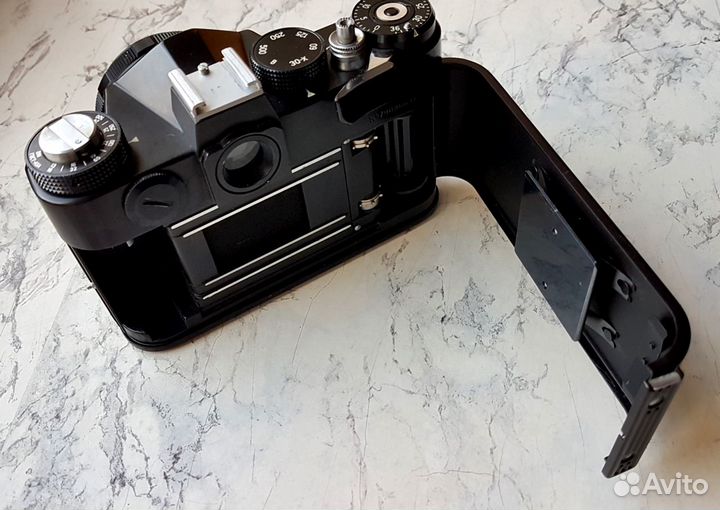 Фотоаппарат Zenit-TTL,Олимпийский, Объектив Helios