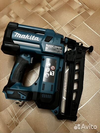 Нейлер Makita dbn600 16ga новый