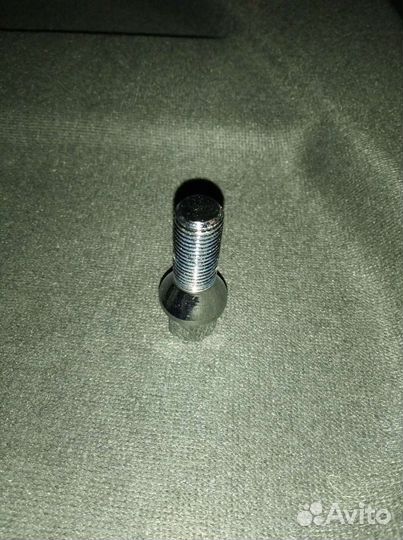 Болты колесные