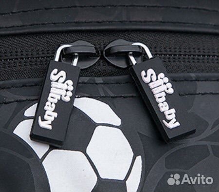 Рюкзак школьный для мальчика с мячом