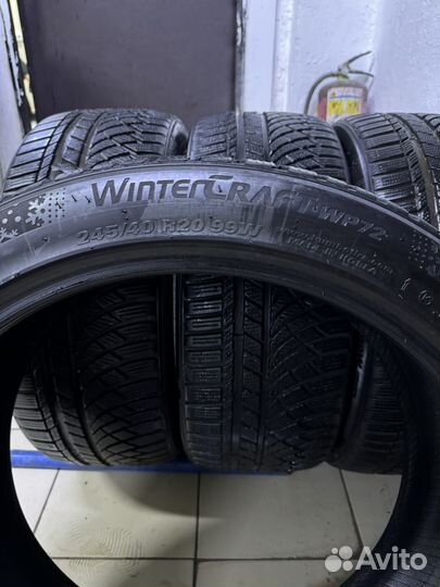 Kumho WinterCraft WP72 245/40 R20 99W