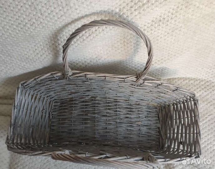 Корзина плетеная