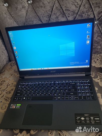 Игровой ноутбук Acer Aspire 7