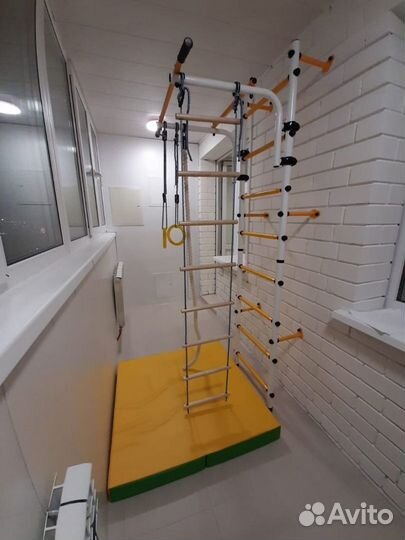 Шведская стенка Пристенная