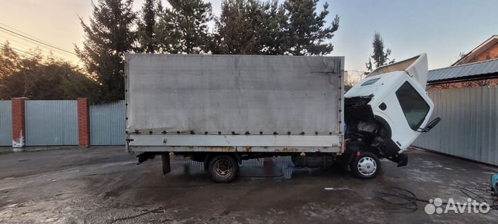 Бортовой фургон