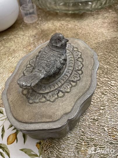 Шкатулка для украшений