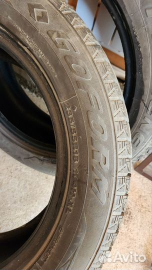 Goform W766 235/55 R18