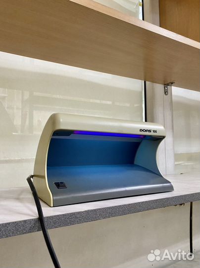 Детектор купюр Dors 100