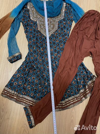 Костюм для индийских танцев