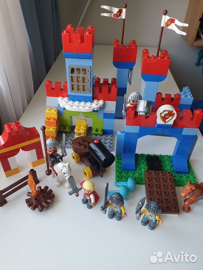 Lego duplo рыцарский замок