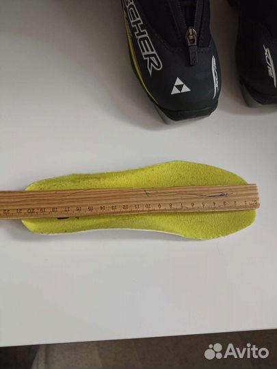 Лыжные ботинки Fischer р. 32
