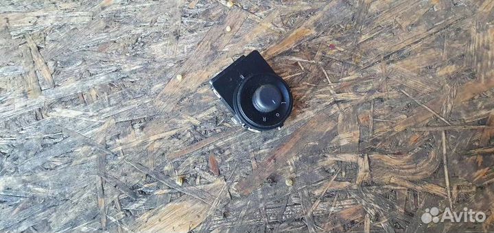 Переключатель регулировки зеркала Opel Meriva B 2