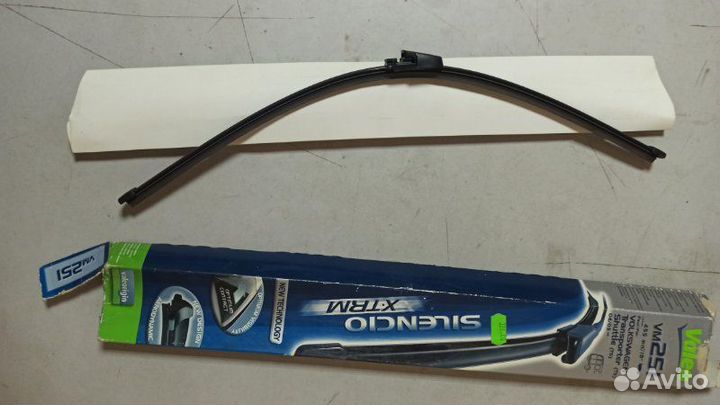Щетка стеклоочистителя задняя Volkswagen