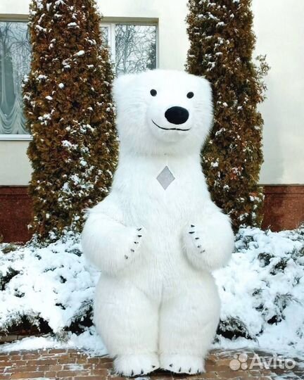 Ростовые куклы, аниматоры, белый Мишка