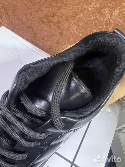 Полуботинки женские