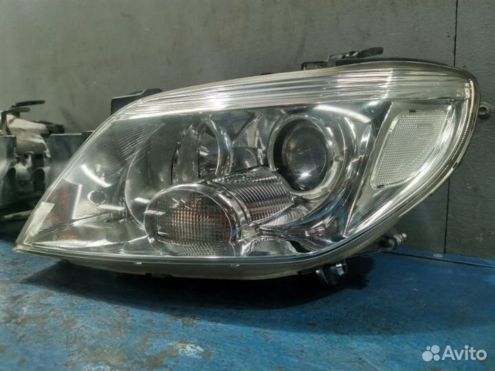 Фары комплект Mitsubishi Outlander 1 CU