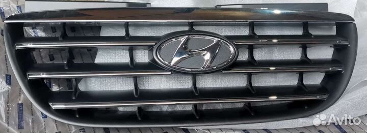 Решетка радиатора Hyundai Elantra