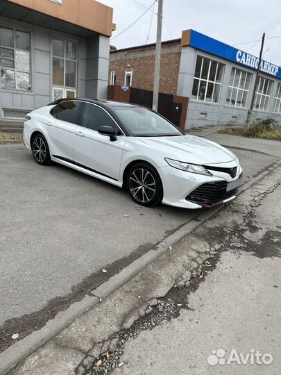 Toyota Camry 2.5 AT, 2020, 120 000 км