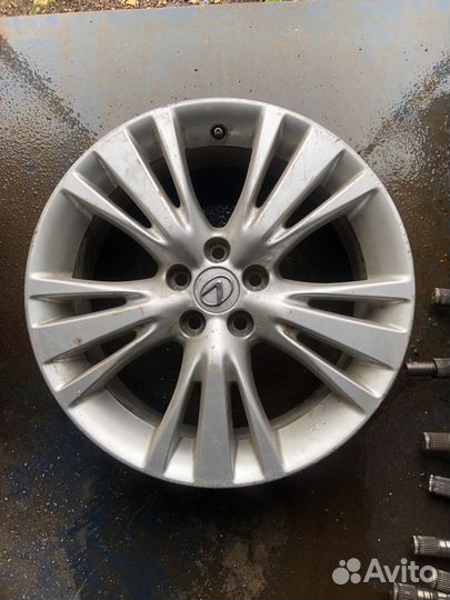 Acustica Challenger 2.25/5 R19 20D