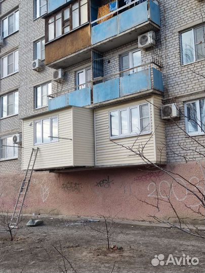 Балкон с окном 2.7м на 1.3м