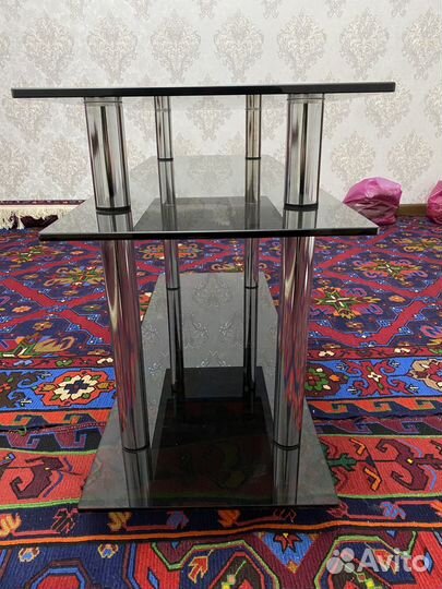 Стеклянная подставка