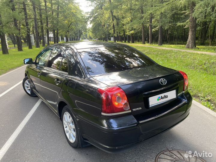 Toyota Avensis 2.0 МТ, 2007, 300 000 км