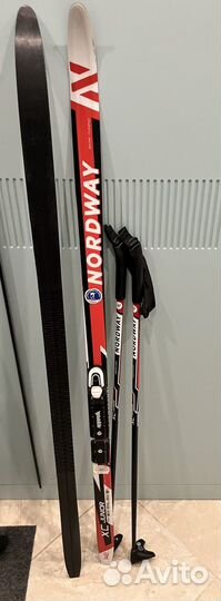 Лыжи беговые 139 и ботинки 31