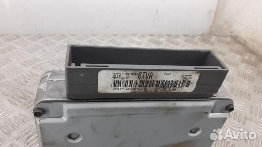 Блок управления двс ford focus 1 (4BE16PC01)