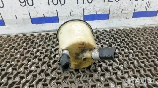 Бачок гу nissan almera tino V10 (OML01NO01)