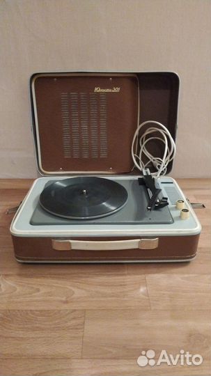 Проигрыватель винила