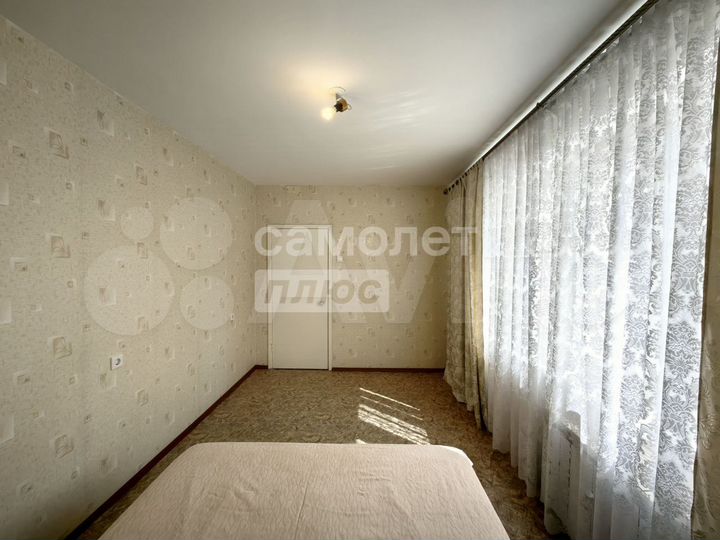 3-к. квартира, 77,6 м², 1/10 эт.