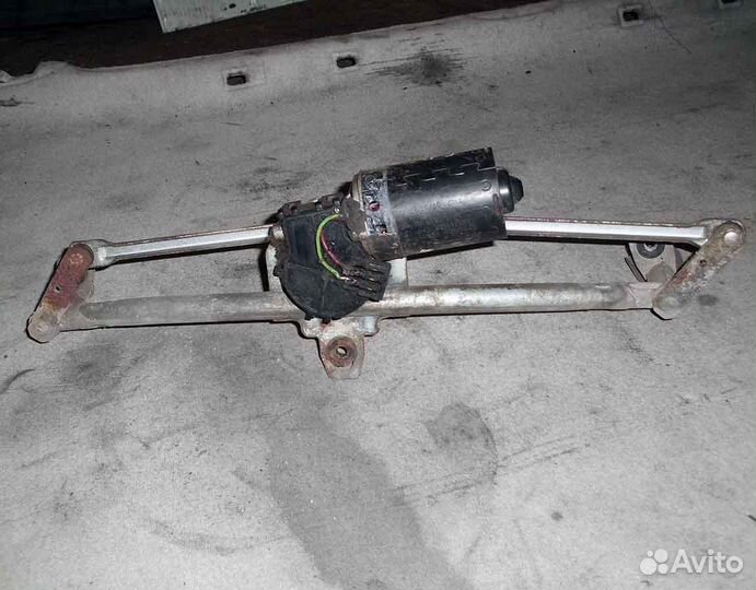 Трапеция дворников с мотором VW Golf 4 1.6 Хэтчбек